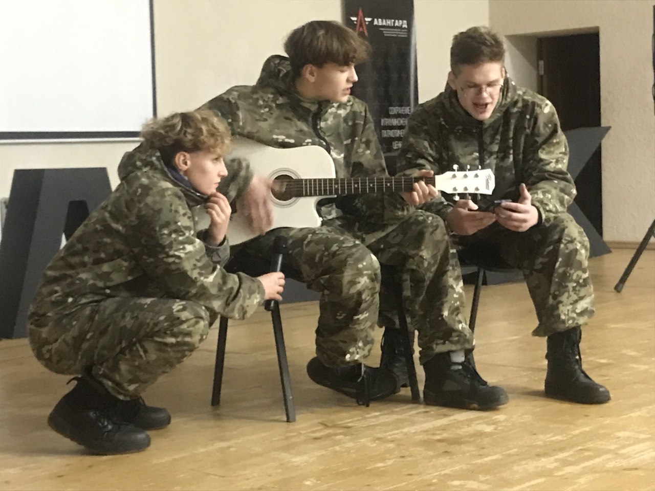 Точка сборки: двадцать первая смена на марше!